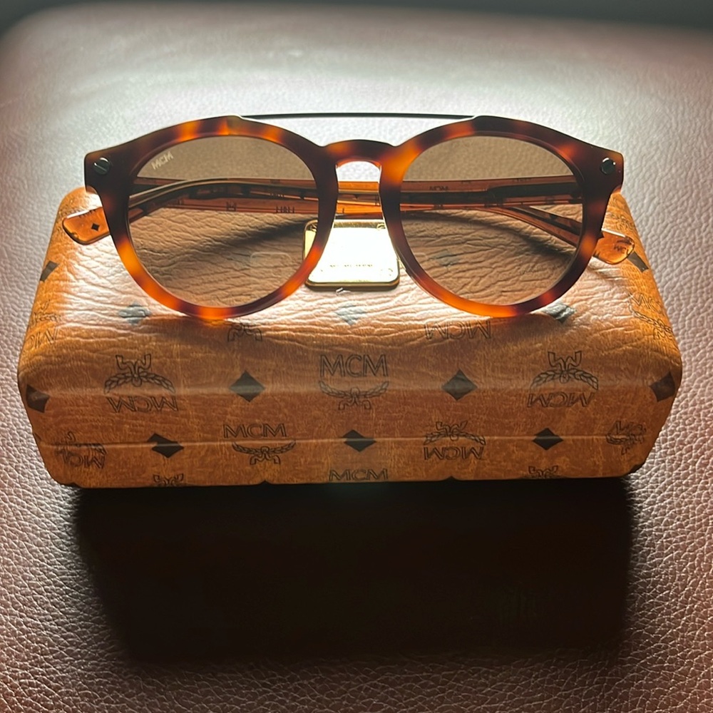 MCM Women's Tortoise Round Sunglasses Brow Bar Made in Italy with Visetos Case
